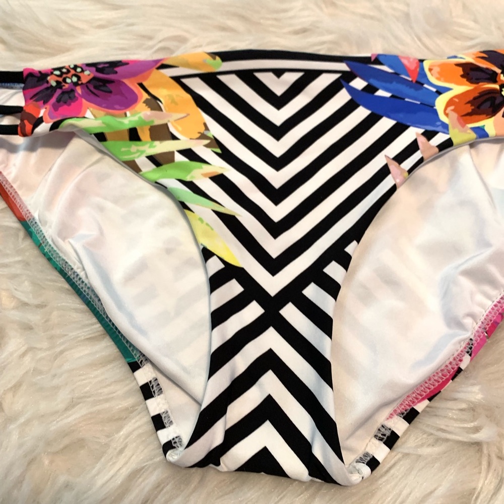 NWT Sea and Her Hipster Tropicana Swim Bottom 12